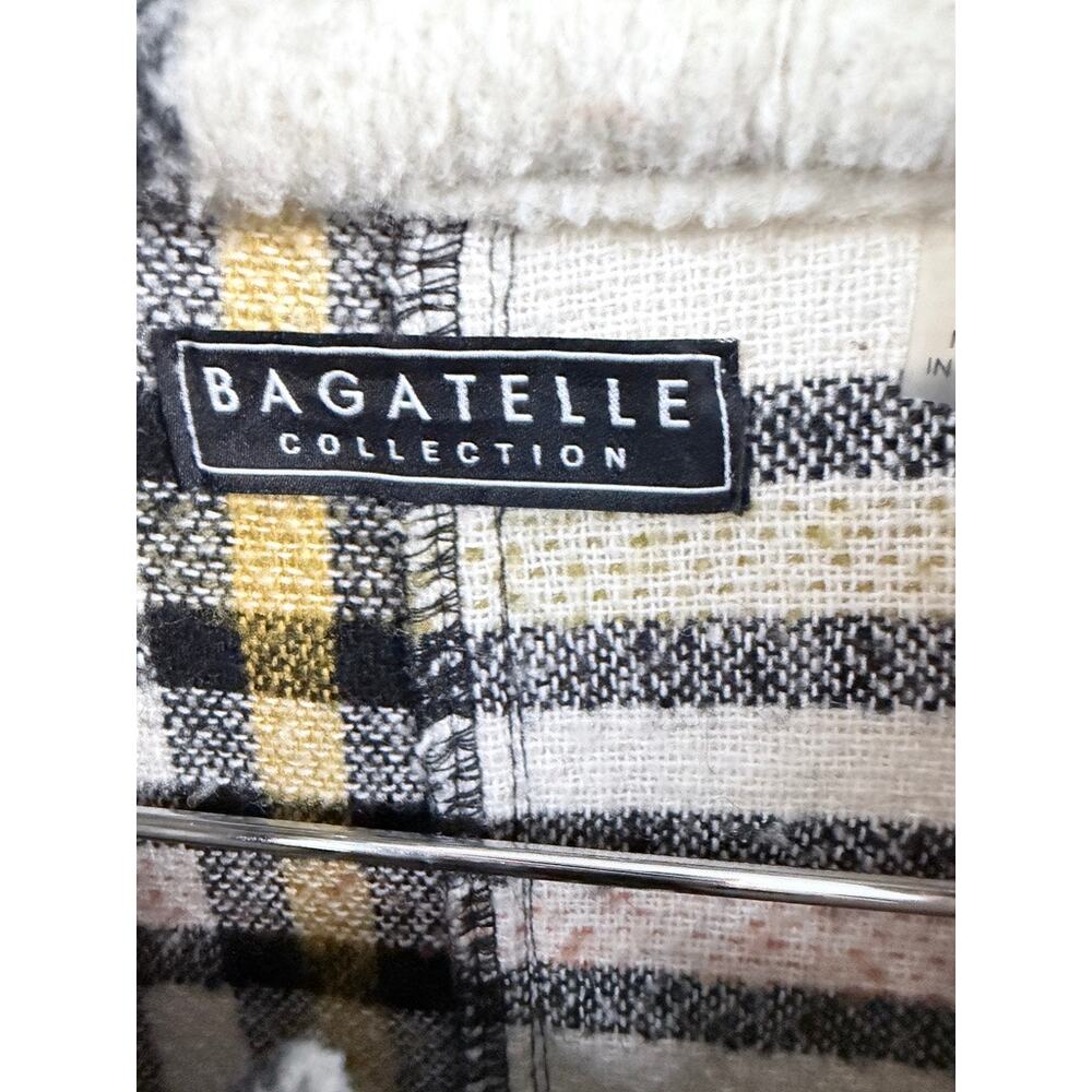 Bagatelle  Collection Plaid Boucle Cropped Jacket Size L Cozy Shacket - Picture 4 of 6